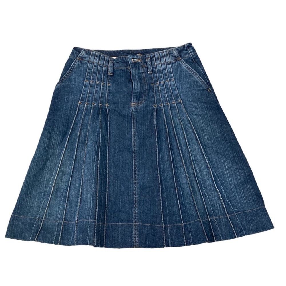 Burberry London Pleated Accents Knee-Length Skirt Size: L new - Picture 2 of 3